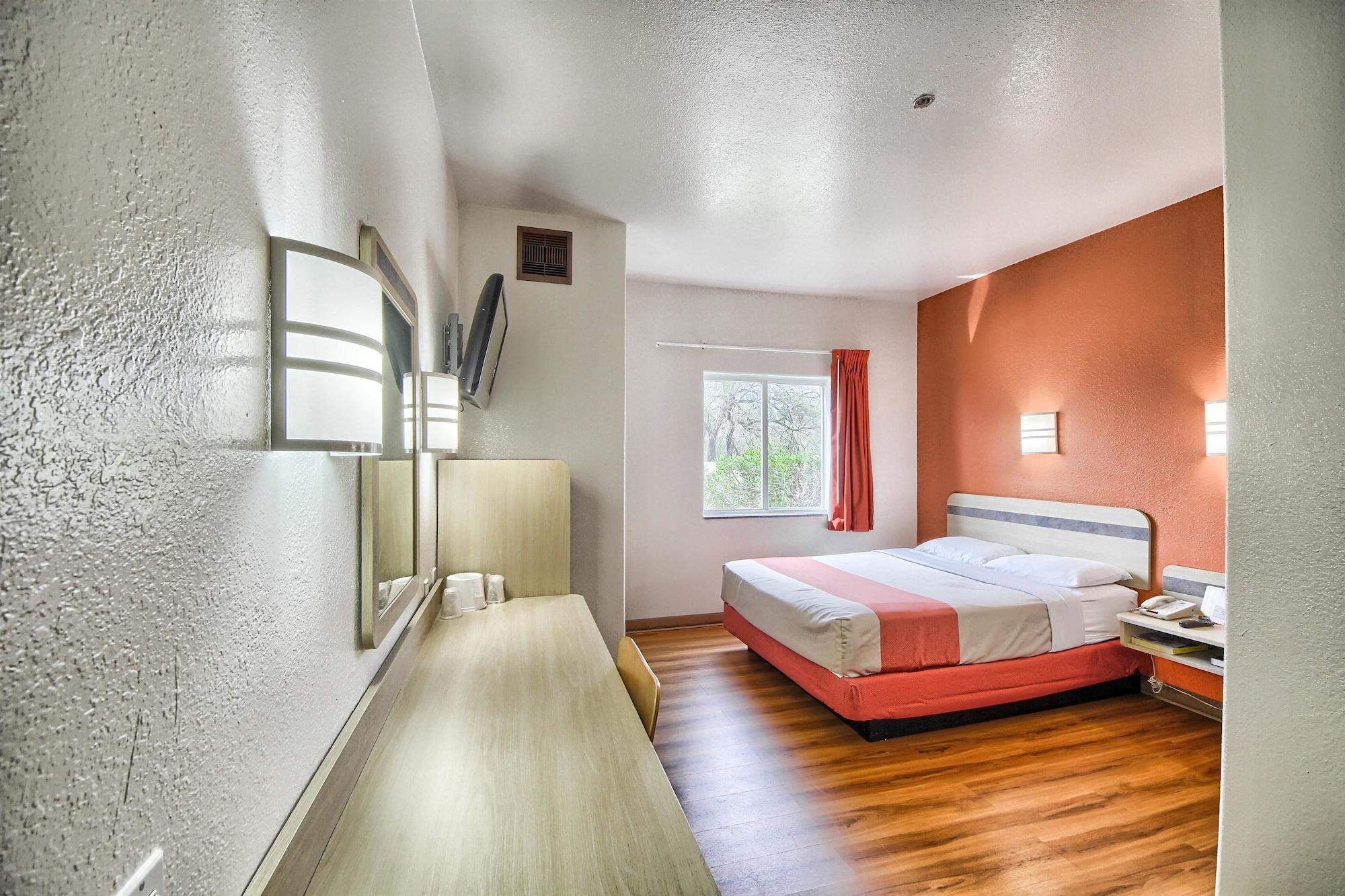 Motel 6-Mission, Tx ภายนอก รูปภาพ