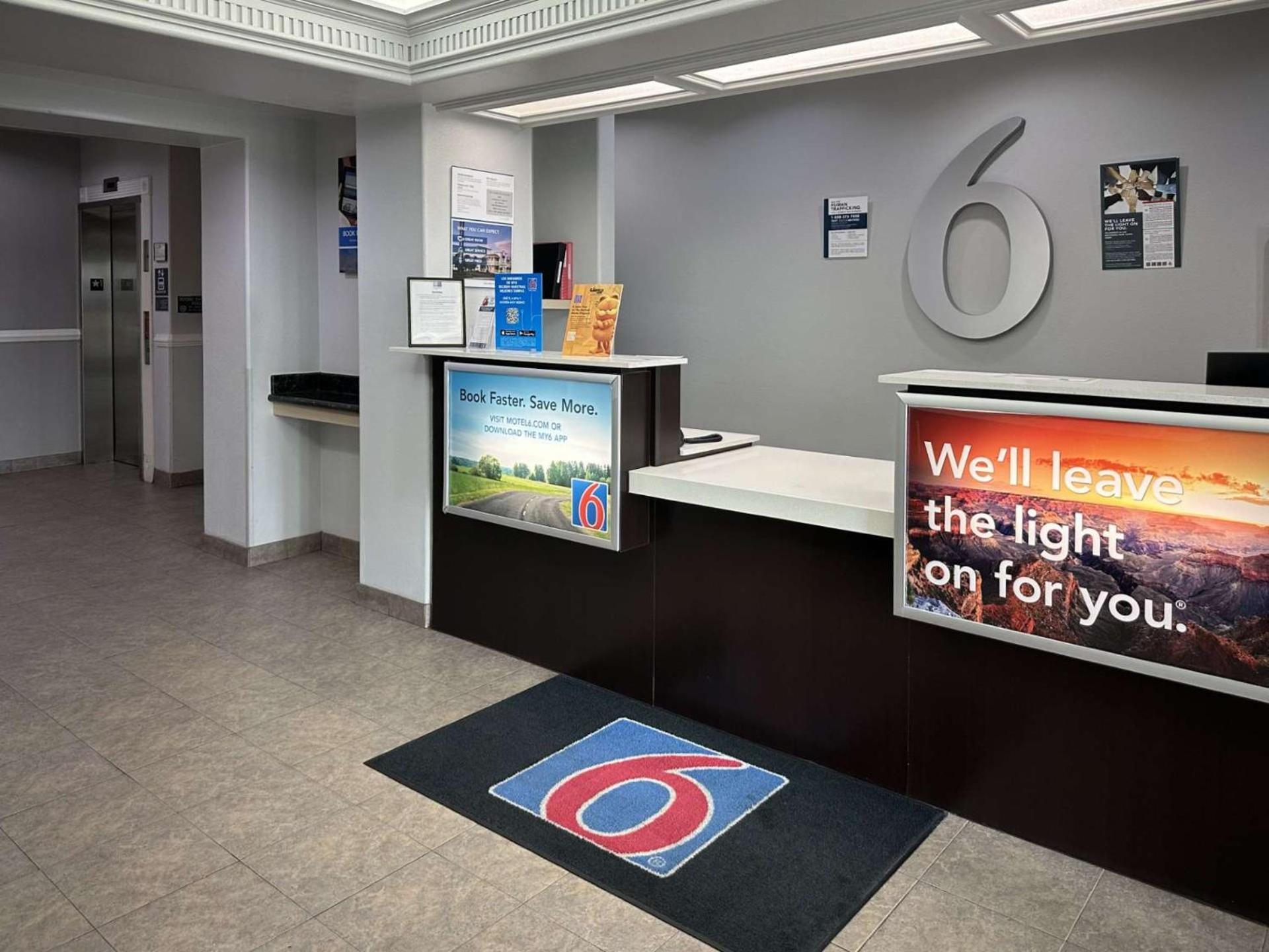 Motel 6-Mission, Tx ภายนอก รูปภาพ