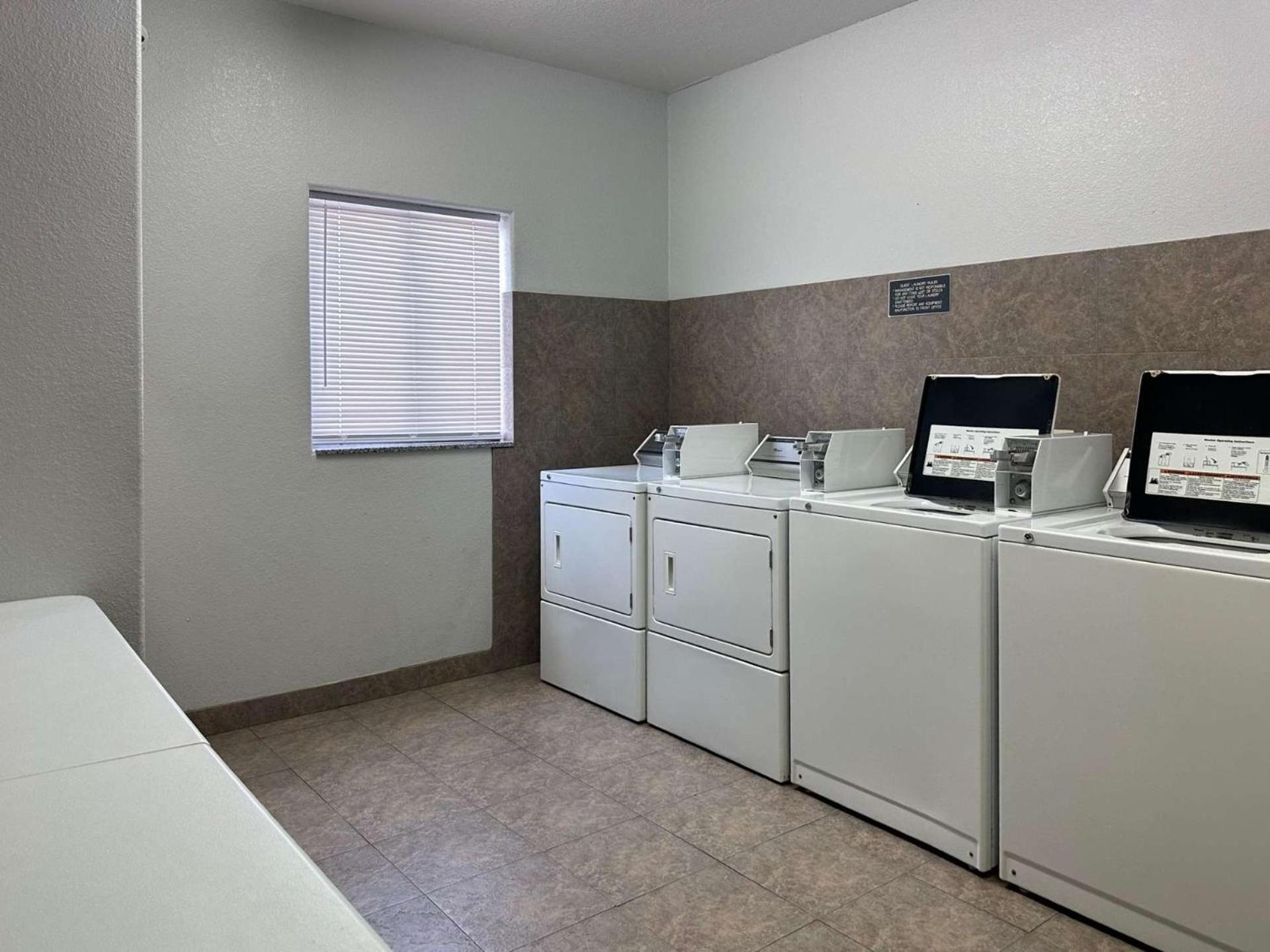 Motel 6-Mission, Tx ภายนอก รูปภาพ