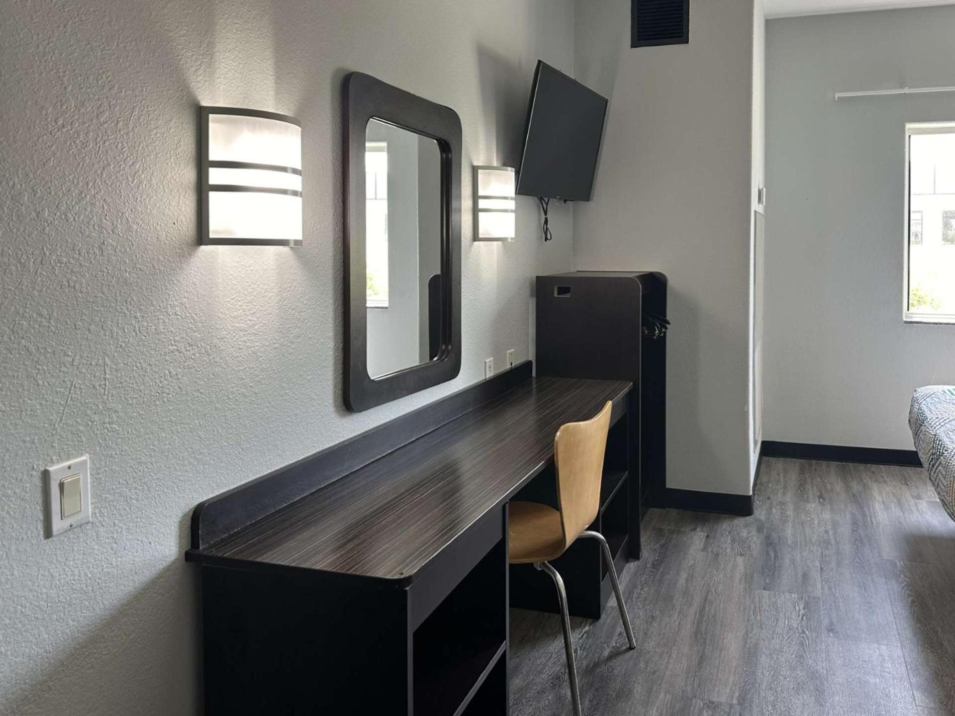Motel 6-Mission, Tx ภายนอก รูปภาพ