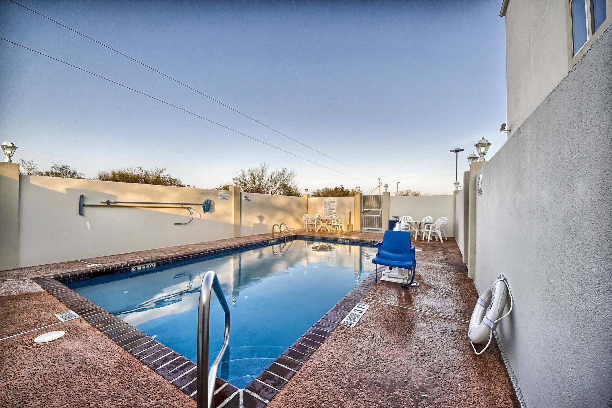 Motel 6-Mission, Tx ภายนอก รูปภาพ