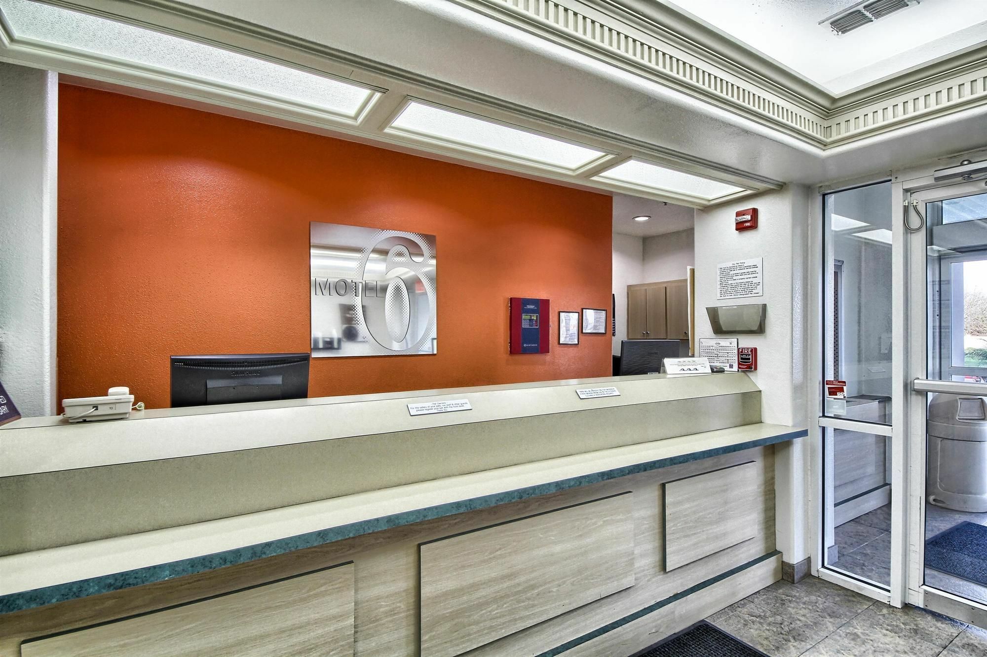Motel 6-Mission, Tx ภายนอก รูปภาพ